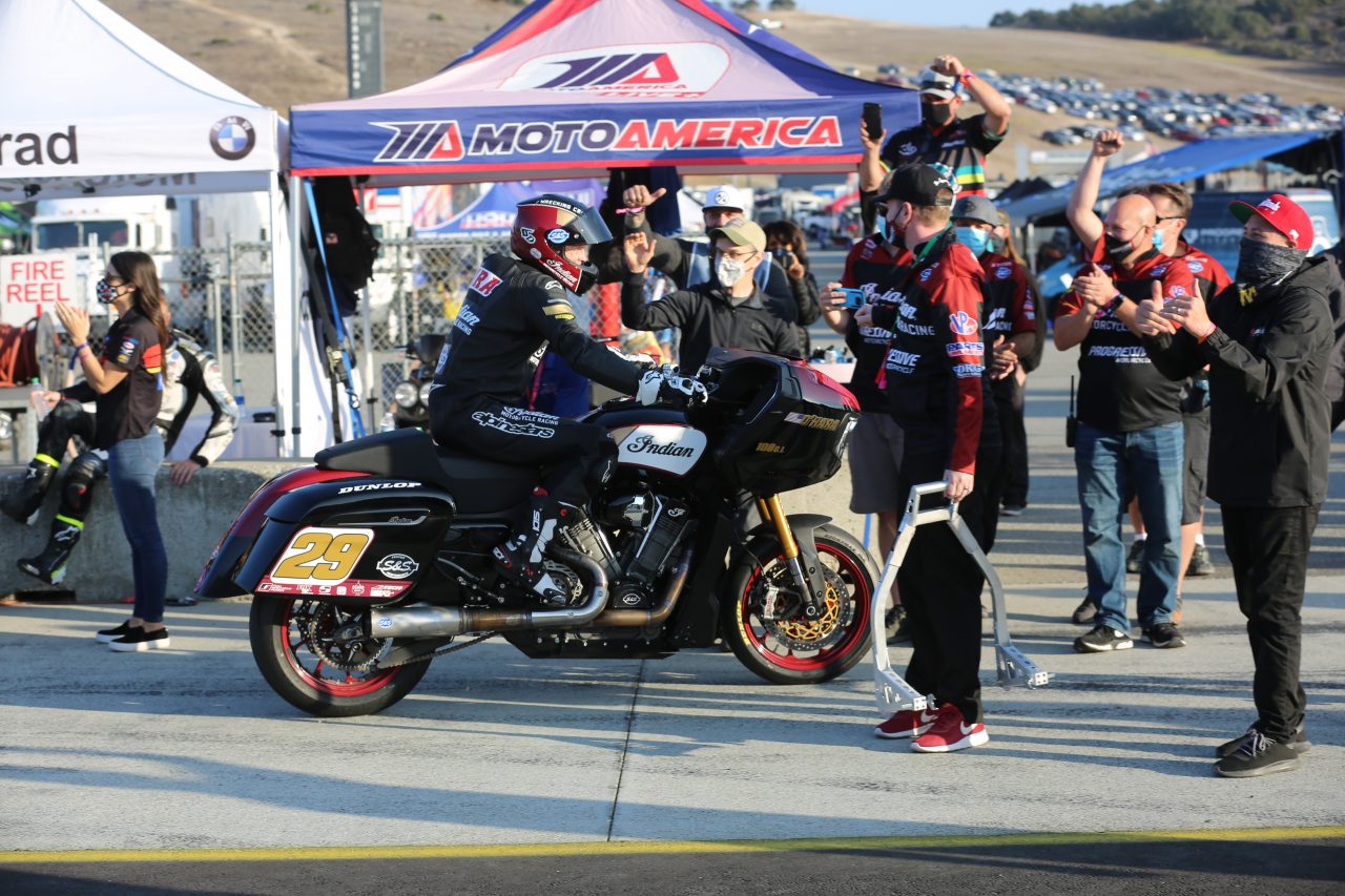 King of the Baggers – Uma corrida insólita em Laguna Seca - Indian -  Notícias - Andar de Moto